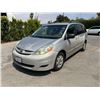 Image 1 : TOYT SIENNA 2006 T-DONATION