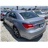 Image 2 : CHRYSLER 200 2013 T