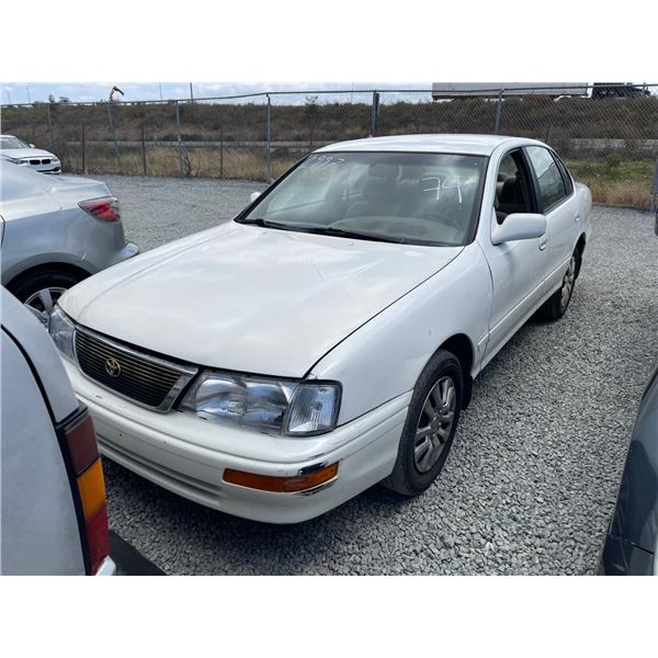 TOYOTA AVALON 1997 ADT