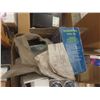 Image 8 : Pallet Lot, New – Ford 9-3/4" Diff Gear Set, 12V Water Heater, Partial Seat Cover Set