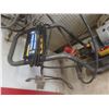 Image 4 : Power Fist Electric Pressure Washer, 1,100 PSI, w/ Hose and Wand