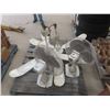 Image 1 : 2 Ceiling Fans, 2 Tabletop Fans