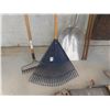 Image 2 : Yard Tools – Scoop Shovels, Fan Rake, and 2 Extra Handles
