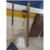 Image 3 : Yard Tools – Scoop Shovels, Fan Rake, and 2 Extra Handles