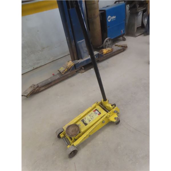 ITC 3 Ton Floor Jack