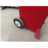 Image 4 : Handy GC30 Fuel Caddy, w/ Hand Crank