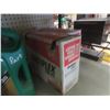 Image 3 : 14 Tubes Multiplex Grease and Engine Oil, Partial Containers