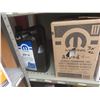 Image 3 : Chrysler and GM Automatic Transmission Fluid, 95% Full and 5% Part Containers