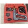Image 2 : Snap-On Vacuum Tester and Mighty Vac Silverline Vacuum Tester