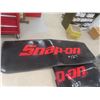 Image 3 : 3 Snap-On Fender Covers