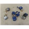 Image 1 : 8 Padlocks
