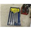 Image 5 : Snap-On Screwdrivers, Precision Screwdrivers, and Driver Bits, Snap-On and Others