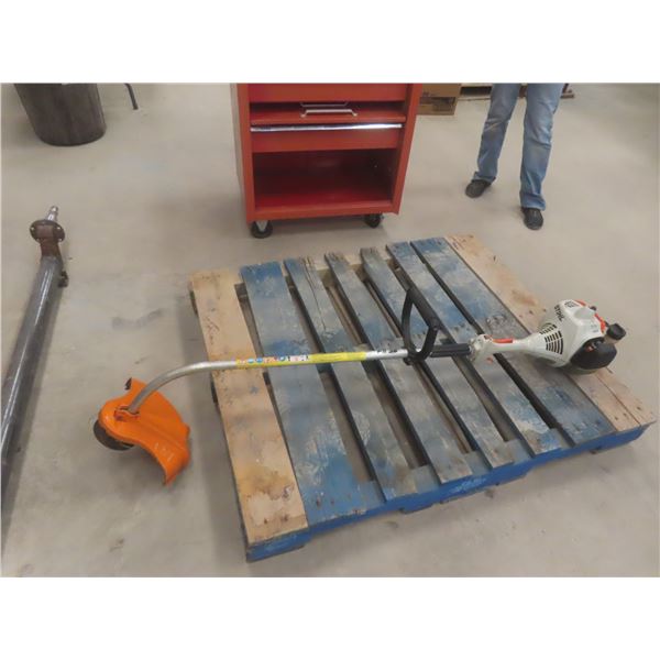 Stihl Model FS38 Gas Weed Trimmer, Works