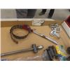 Image 12 : Crank Pulley Remover/Installer, Ridge Reamer, Ring Cleaner, Ring Installer, Engine Lift Brackets