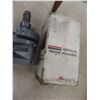 Image 6 : Crank Pulley Remover/Installer, Ridge Reamer, Ring Cleaner, Ring Installer, Engine Lift Brackets