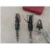 Image 8 : Crank Pulley Remover/Installer, Ridge Reamer, Ring Cleaner, Ring Installer, Engine Lift Brackets