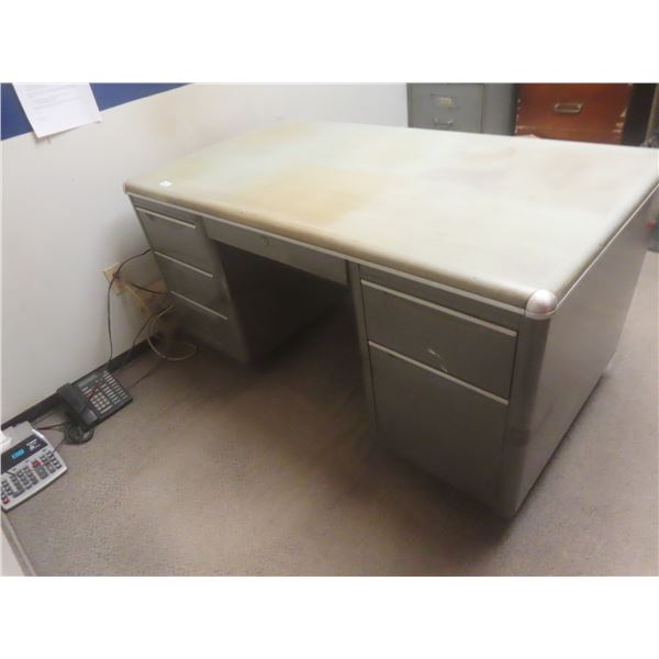 Metal Desk, 29x30x55