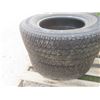 Image 3 : 2 Tires, LT275/70R18