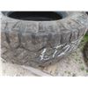 Image 4 : 4 Tires – 1x LT275/70R18, 2x LT245/75R17, 1x LT265/70R17