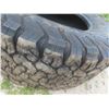 Image 6 : 4 Tires – 1x LT275/70R18, 2x LT245/75R17, 1x LT265/70R17