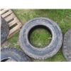 Image 8 : 4 Tires – 1x LT275/70R18, 2x LT245/75R17, 1x LT265/70R17