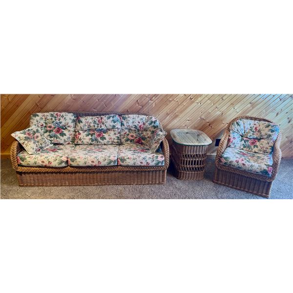 VINTAGE MCM HENRY LINK WICKER SET - 3-PIECE SET WITH CUSHIONS - IN EXCELLENT CONDITION!