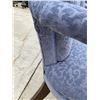 Image 3 : SITTING CHAIRS, MATCHING PAIR