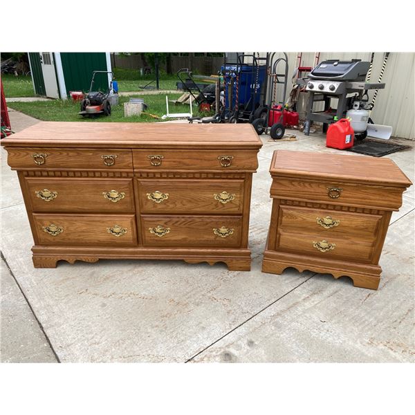BASSETT DRESSER WITH MIRROR (SEE PICTURES) WITH MATCHING NIGHTSTAND