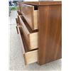 Image 6 : VINTAGE MID-CENTURY MODERN SIX-DRAWER WALNUT DRESSER