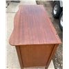 Image 2 : ANTIQUE FOUR DRAWER SERPENTINE FRONT DRESSER