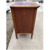 Image 4 : ANTIQUE FOUR DRAWER SERPENTINE FRONT DRESSER