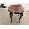 Image 5 : QUEEN ANNE TABLE, LUGGAGE RACK, AND STOOL