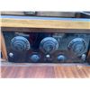 Image 9 : 1920S FRESHMAN MASTERPIECE 5-TUBE RADIO ENCLOSED IN A WOODEN CABINET