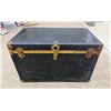 Image 1 : VINTAGE BLACK STEAMER TRUNK