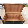 Image 7 : VINTAGE BLACK STEAMER TRUNK