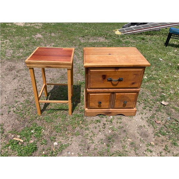 END TABLE AND NIGHTSTAND