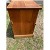 Image 7 : END TABLE AND NIGHTSTAND