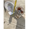 Image 8 : FANS, LOT OF 3
