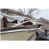 Image 10 : Starcraft 16 FT Aluminum Boat, Open Hull, 90 HP Evinrude, Marine Fuel Tanks and Trailer