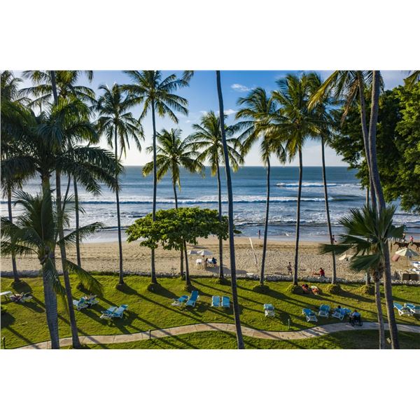 Costa Rica Luxury Escape: Beach or Volcano Adventure