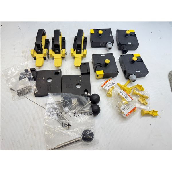 Lot of Autonics Items