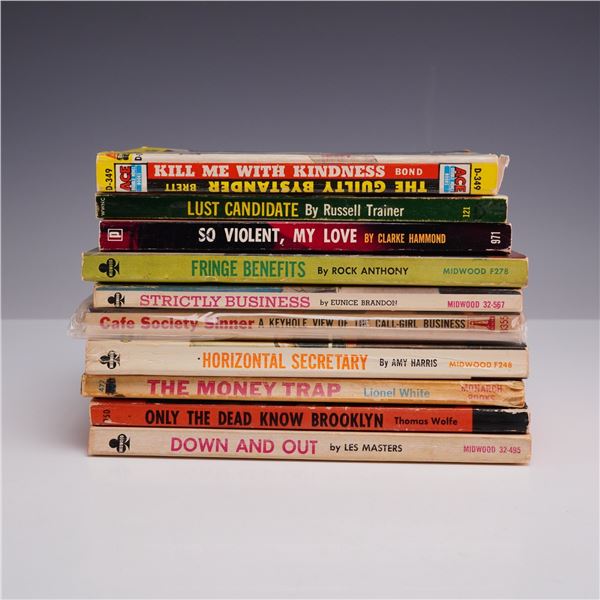 10pc Pulp Fiction and Sleaze Erotica Paperback Books. Various Publishers.