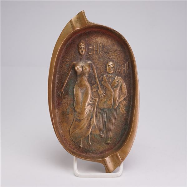 Mid-Century Double-Sided Cast Alloy Novelty Ashtray