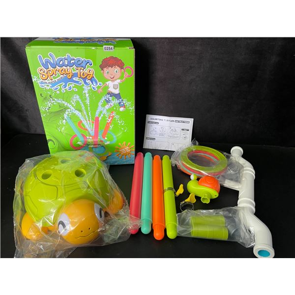 Squirting Turtle Water Spray/Summer Sprinkler Toy for Outdoors with Ring Toss Game - New