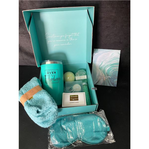 Spa/Beauty Gift Set Box for Women; Includes Mug, Candle, Fuzzy Socks, Eye Mask etc. (Blue) - New
