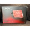 Image 7 : Sunkenet Red Light Therapy Lamp for Body & Face with Stable Stand; Large Panel/280 LED's - NEW