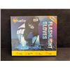 Image 8 : LED Flashlight Gloves - Batteries Included - Great for Precision Work, Outdoors, Crafting - New