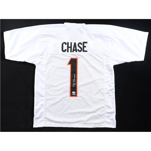 JA'MARR CHASE SIGNED JERSEY - JSA COA