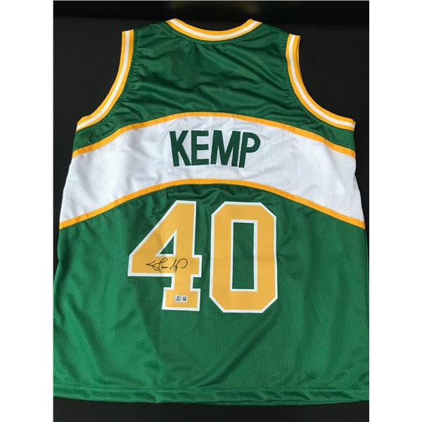 SHAWN KEMP SIGNED SEATTLE SUPERSONICS JERSEY - BECKETT COA