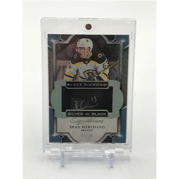 2019-20 UPPER DECK BLACK DIAMOND HOCKEY BRAD MARCHAND SIGNED PATCH SILVER ON BLACK CARD 42/49